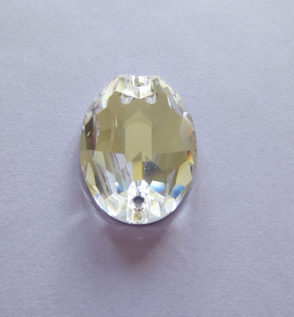 Preciosa Oval 24x17 mm